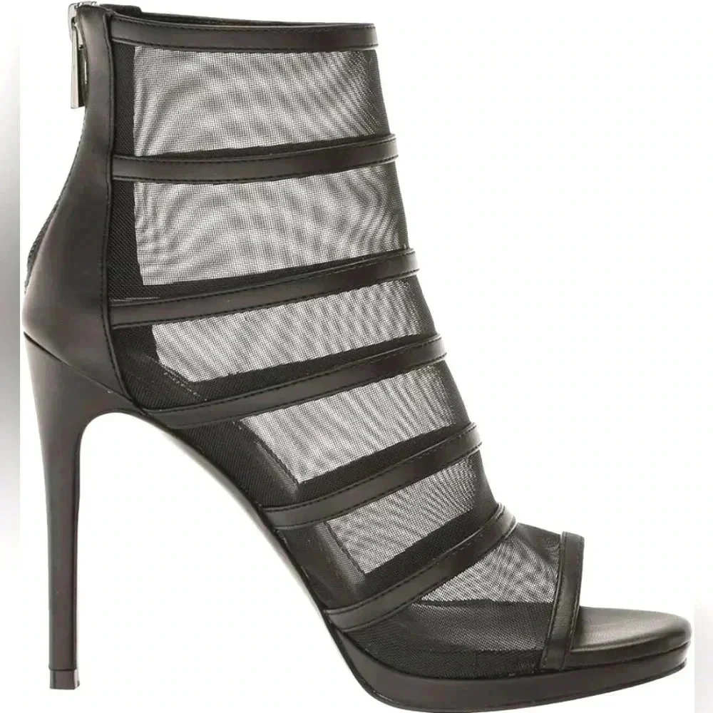 Nine West Muje's Larang Ankler Boots size 9M Black